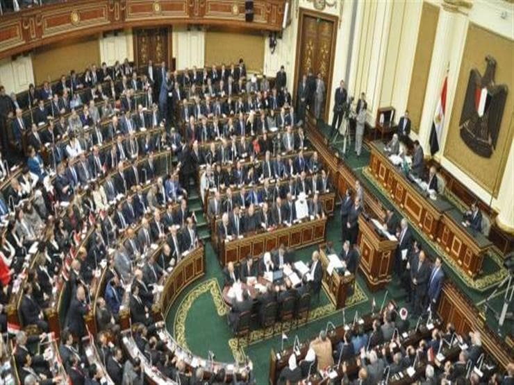 مجلس النواب يوافق على سحب رخصة المركبة حال عدم وضع الملصق الإلكترونى