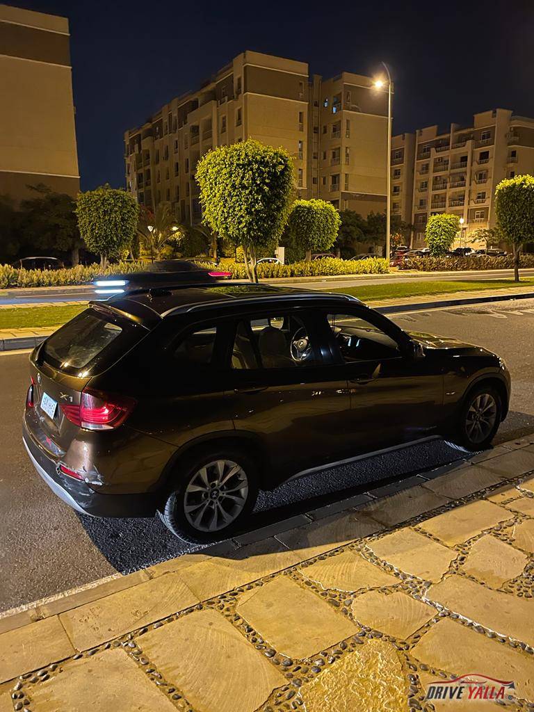 سيارة X1 BMW